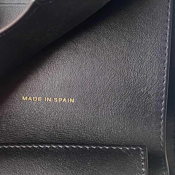 SOLD❌ Chanel Boy Small Trifold Wallet - Picture 9 of 10